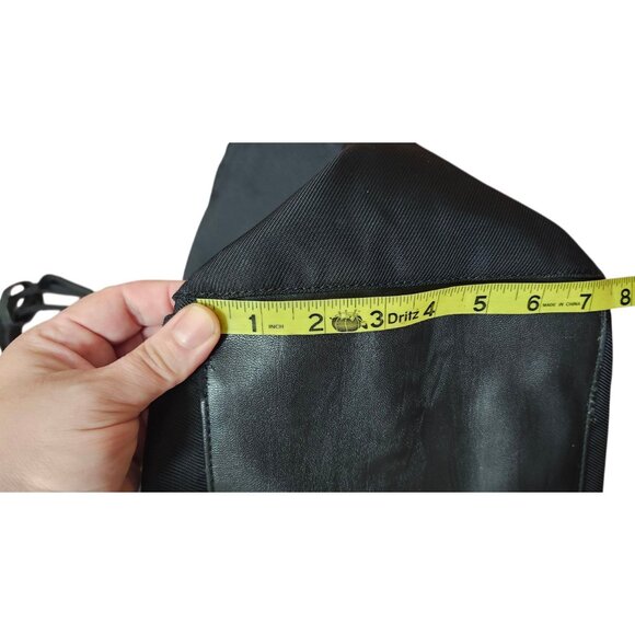 Lululemon Athletica Free to Be Sports Bag Duffle Luggage Gym Tote Black Yoga - Picture 15 of 16